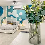 Designer Duplex Penthouse In Apartment