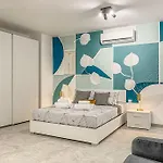 Designer Duplex Penthouse In Apartment Floriana